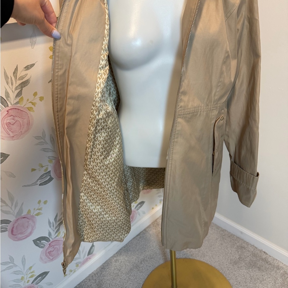 Michael Kors Tan Trench Coat - Picture 3 of 10